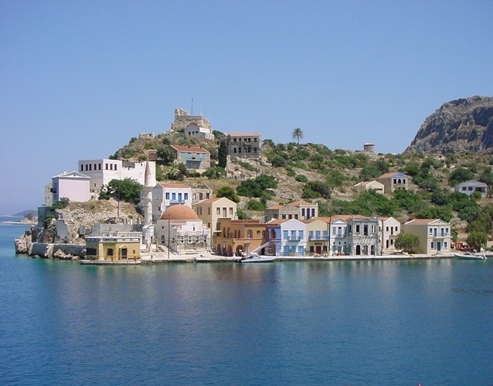 Πάρτι… κορυφής στο Καστελόριζο