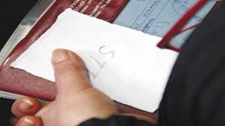 Οι όροι και οι προϋποθέσεις για την περίθαλψη των ανασφάλιστων πολιτών