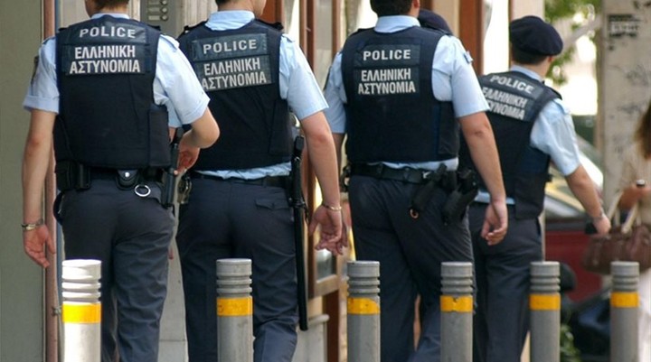 Σε θετικό κλίμα η συνάντηση Χρ. Σταϊκούρα με ένστολους
