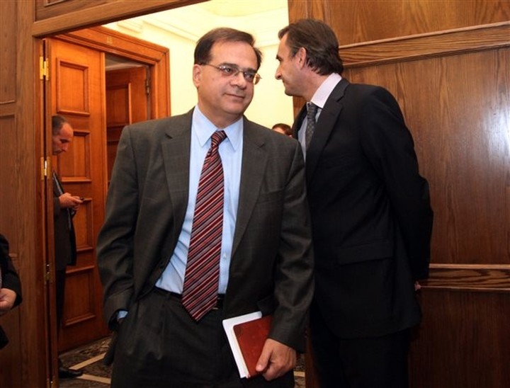 Πορτογαλικός ιός στη συνάντηση με την τρόικα: "Οχι" σε ελαφρύνσεις με το "καλημέρα"