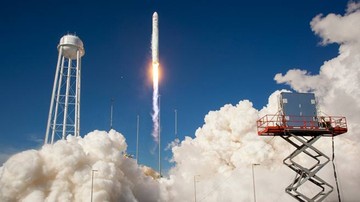 Ο Λ-Sat πήγε την Ελλάδα στο διάστημα 