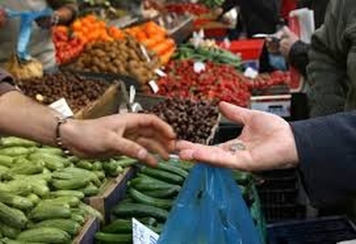 Δεν έκοψαν αποδείξεις... στον υπουργό Οικονομικών