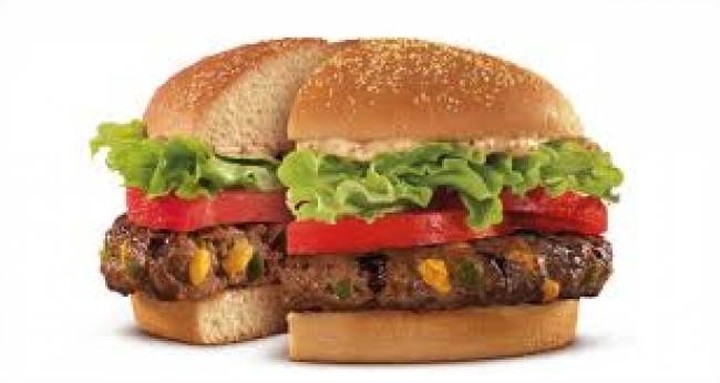 Διατροφικό σκάνδαλο: Προμήθευαν αλυσίδες fast food με ληγμένα κρέατα