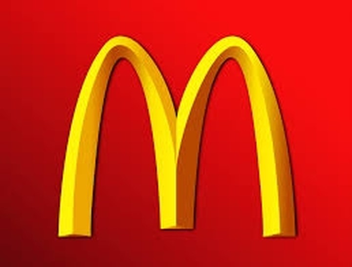 McDonald΄s: Σταματά την εισαγωγή και πώληση προϊόντων από κοτόπουλο από Κίνα