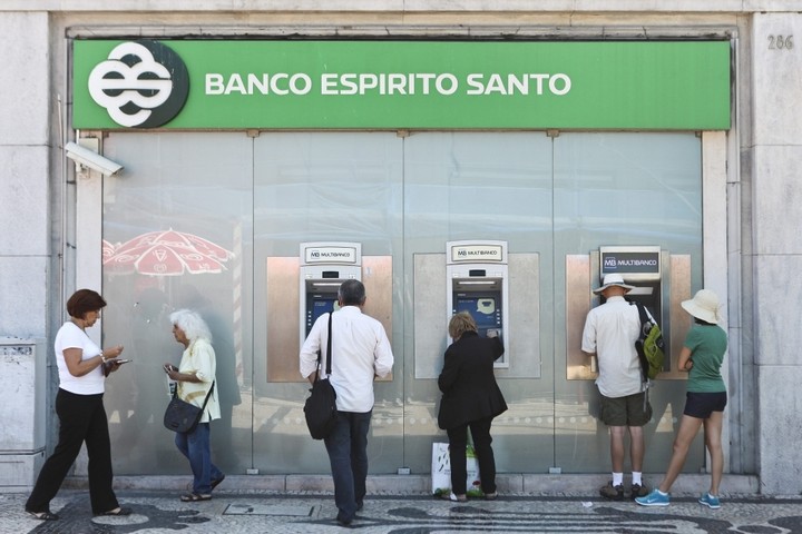 Η Espirito Santo Financial Group ζήτησε προστασία από τους πιστωτές της
