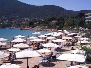  Διατίμηση στα προϊόντα σε μη ιδιωτικές πλαζ προωθεί το Υπ. Ανάπτυξης