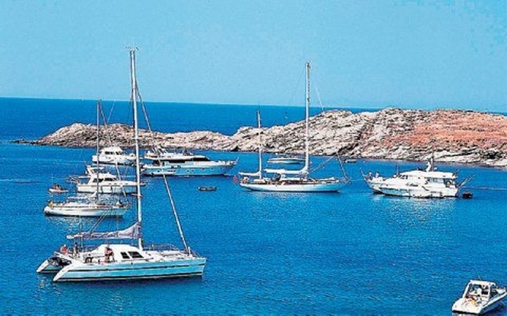 Έλεγχοι σε επαγγελματικά και ιδιωτικά σκάφη αναψυχής για φορολογικές παραβάσεις