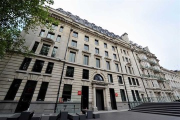 Έλληνες απόφοιτοι του LSE μιλούν με κορυφαίους του ελληνικού επιχειρείν – Τα συμπεράσματα