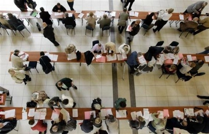 Οι δημόσιοι υπάλληλοι ζουν περισσότερο