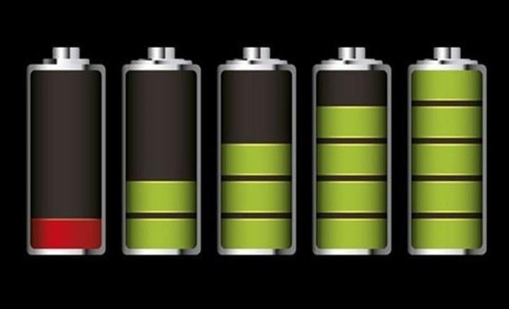 Ανακυκλώνουν τις τοξικές μπαταρίες αυτοκινήτου