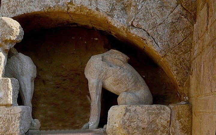 Κ. Περιστέρη: Οικουμενικό μνημείο ο τάφος στην Αμφίπολη