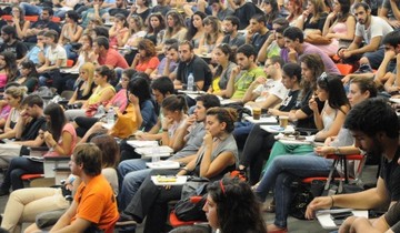 Προγράμματα σπουδών στον τουρισμό για ξένους φοιτητές