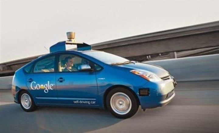 Τα αυτοκίνητα της Google και το όριο ταχύτητας των... άλλων
