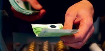 ΤτΕ: Περαιτέρω μείωση των χορηγήσεων δανείων τον Αύγουστο