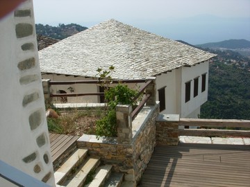 Η Ελλάδα στο top-10 των αμερικανικών αναζητήσεων για αγορές ακινήτων