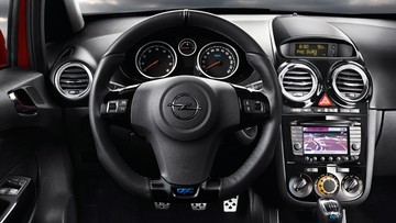 Ανάκληση Opel Corsa D και Adam για έλεγχο του ενδιάμεσου άξονα τιμονιού