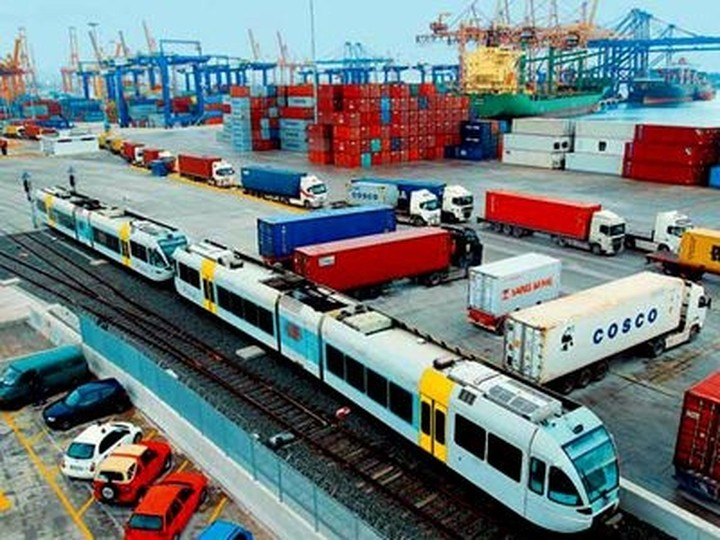 "Ξεπαγώνει" το εμπορικό κέντρο της ΓΑΙΑΟΣΕ στον Πειραιά