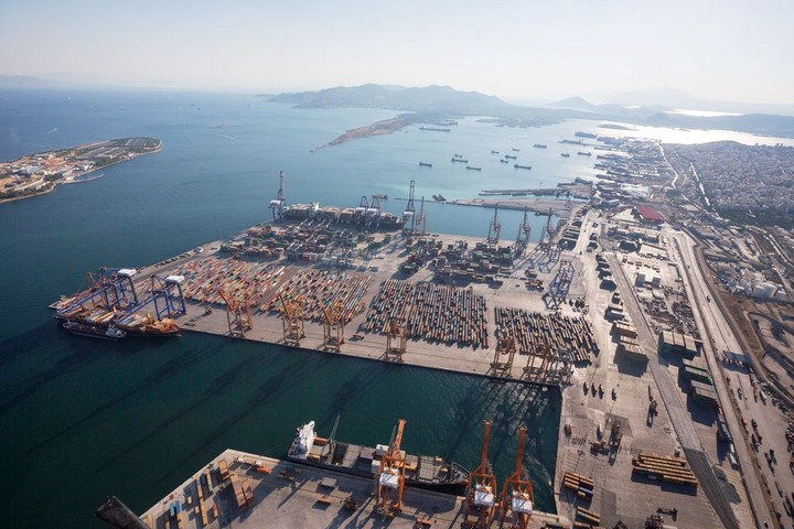 Κατά της ιδιωτικοποίησης του ΟΛΠ ο Μώραλης: Κινητοποιήσεις στα λιμάνια