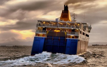 Πώς χάθηκαν 66 καράβια από την ελληνική ακτοπλοία 