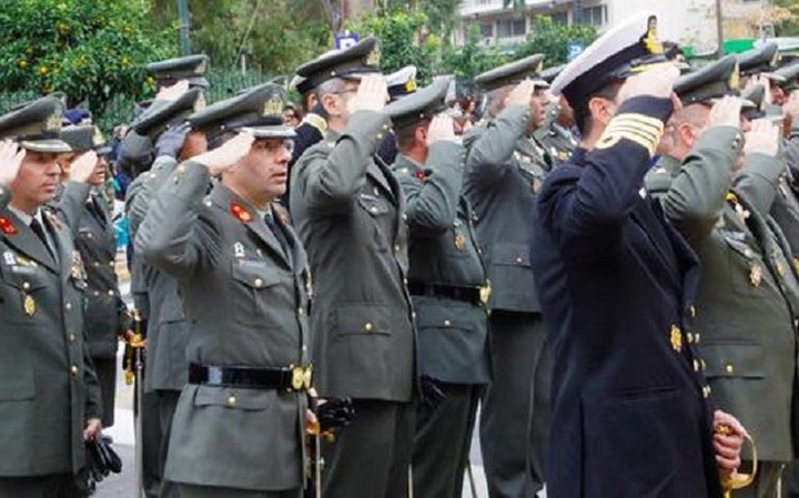 Πώς θα λάβουν τα αναδρομικά δικαστές και ένστολοι