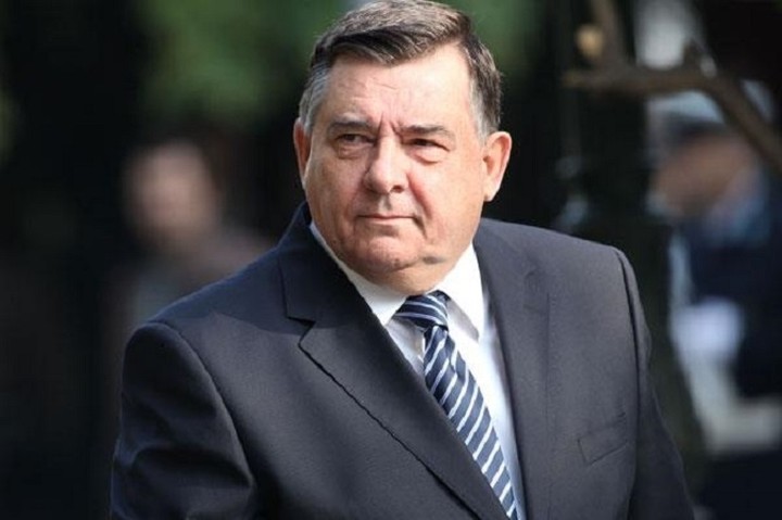 Στα χέρια της δικαιοσύνης ο Γ. Καρατζαφέρης