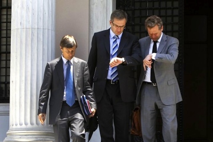 Το "ραντεβού" με την τρόικα στο Παρίσι-Το μεσημέρι η πρώτη συνάντηση