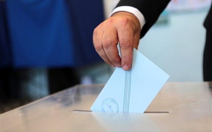 Palmos Analysis: Προβάδισμα 10 μονάδων στον ΣΥΡΙΖΑ