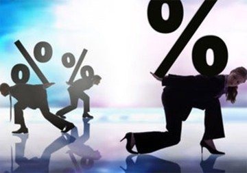 ΤτΕ: Μείωση στα επιτόκια καταθέσεων, αυξήθηκαν των δανείων