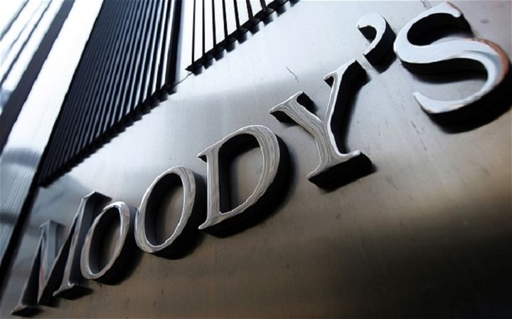Έρχεται η Moody's για τις τράπεζες