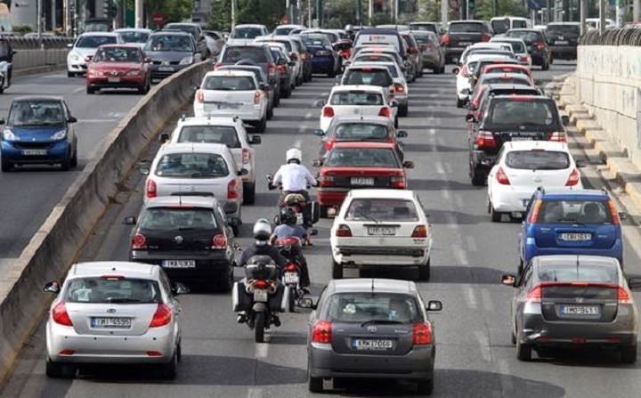 Αύξηση 19,8% στον χρόνο, μείωση 16,6% στο τρίμηνο οι πωλήσεις αυτοκινήτων