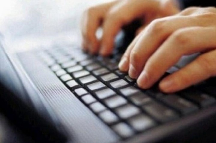 Σε ισχύ η ηλεκτρονική ανανέωση της κάρτας ανεργίας