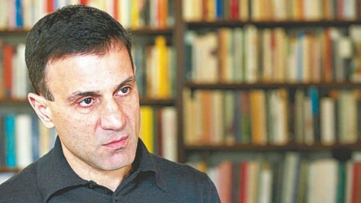 Λαπαβίτσας: «Η Ευρώπη θα θέσει την Ελλάδα προ σκληρού διλήμματος»