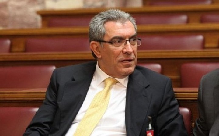 «Όχι» στην Προεδρική εκλογή, δηλώνει ο Β. Καπερνάρος