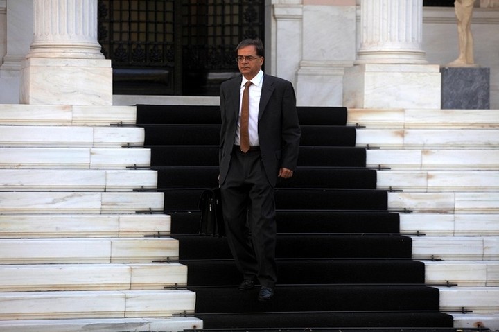 Χαρδούβελης: Η συμφωνία με την τρόικα θα κλείσει πριν το Eurogroup στις 26/1