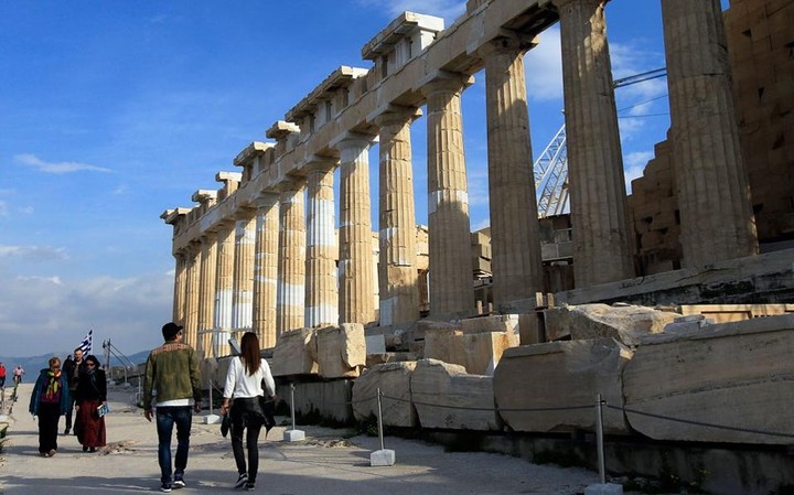 «Η Αθήνα, γενέτειρα του Δυτικού πολιτισμού, καθαρίζει»