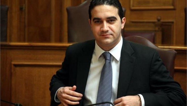 Παραιτήθηκαν για να πολιτευτούν οι πρόεδροι του ΕΚΑΒ και του ΟΚΑΝΑ