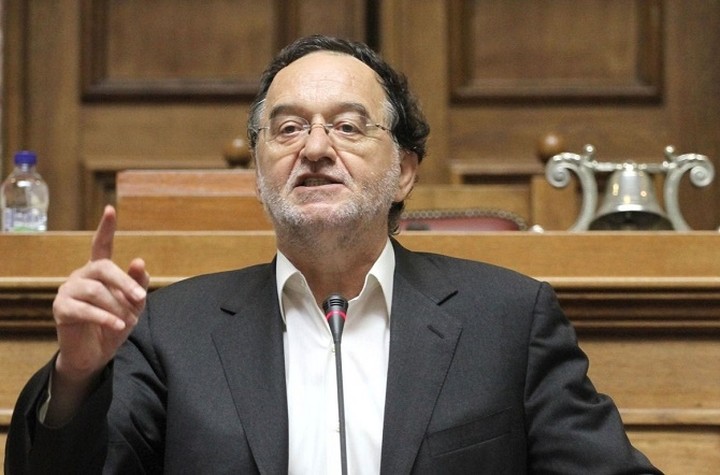 «Βόμβα» στην ελληνική οικονομία οι δηλώσεις Στουρνάρα, αναφέρει ο Λαφαζάνης