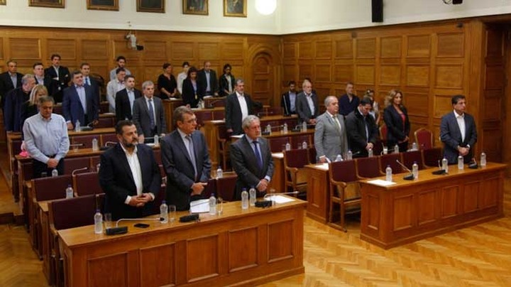 Συνεδριάζει η Κ.Ο. του ΠΑΣΟΚ πριν την πρώτη ψηφοφορία για ΠτΔ