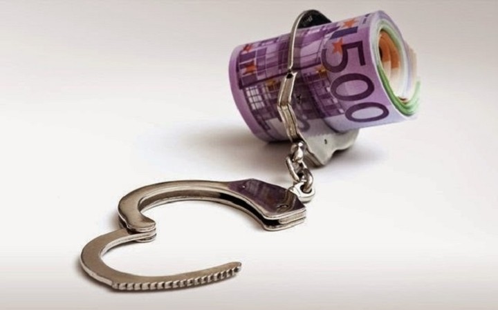 Συνελήφθησαν μέλη σπείρας για απάτες με καταθέσεις θανόντων