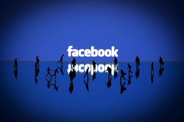 Ένας 26χρονος αποφασίζει τι θα βλέπουμε στο Facebook
