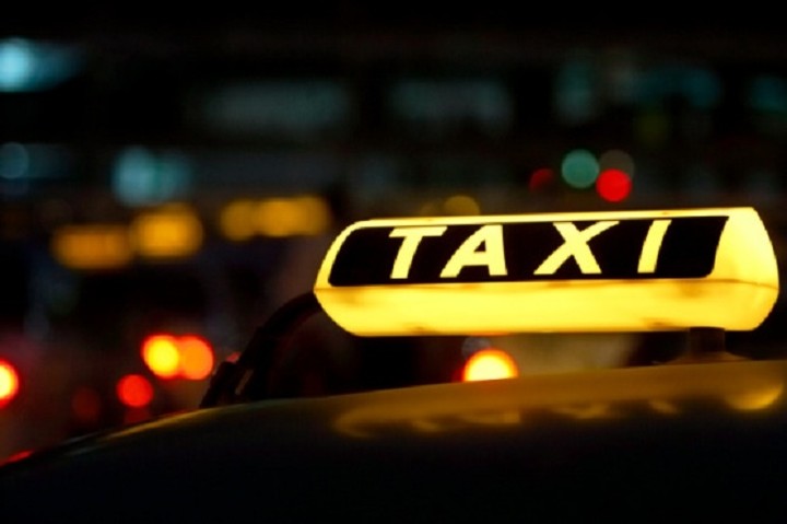 Στο πλευρό των ταξιτζήδων ο Γιακουμάτος –Ποια θέση παίρνει στον πόλεμο με την Uber