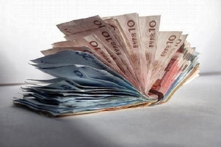 Σήμερα σε άλλους 999 δικαιούχους το Ελάχιστο Εγγυημένο Εισόδημα