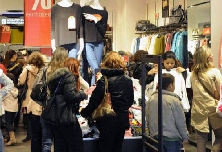 Αυξημένος κατά 3,7% ο όγκος στο λιανεμπόριο