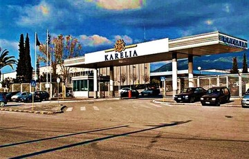 Ο Καρέλιας "επιστρέφει": bonus έως 2400 ευρώ στους εργαζόμενους και αυξήσεις για το 2015