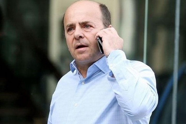 Ένταση με Πανούτσο και παρέμβαση Αλαφούζου!