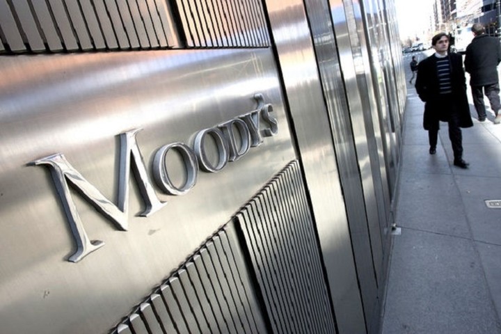 Moody's: Η ρευστότητα των τραπεζών θα επιδεινωθεί λόγω πολιτικής αβεβαιότητας