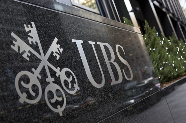 UBS: Αυξάνεται η αβεβαιότητα για την Ελλάδα