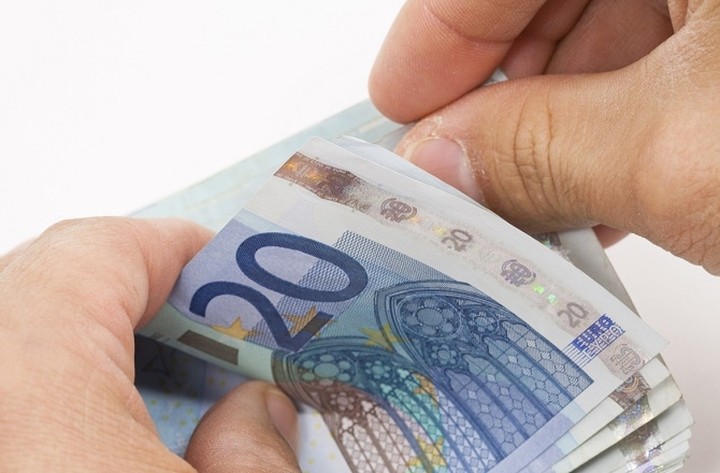 Συντάξεις δύο ταχυτήτων ανάλογα με το πότε «κλειδώνει» το δικαίωμα ο ασφαλισμένος