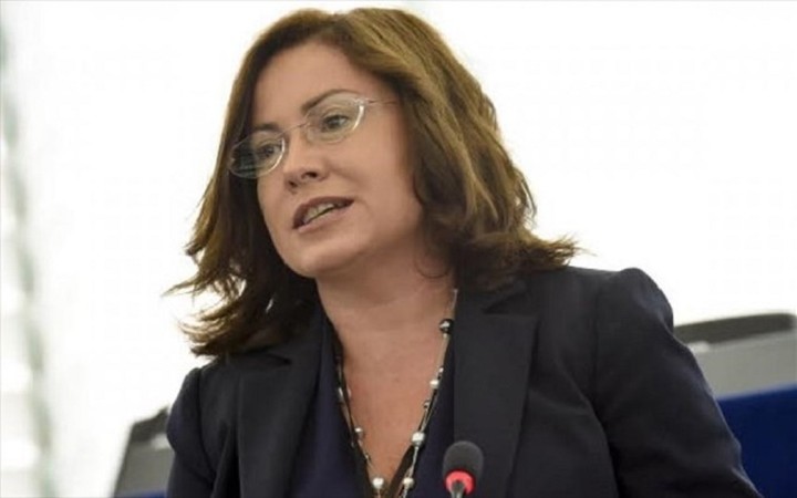Μ. Σπυράκη: «Ο κ. Τσίπρας είναι αποφασισμένος να οδηγήσει τη χώρα στη χρεοκοπία»