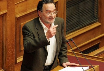 Λαφαζάνης: «Δωρεάν ρεύμα σε 300.000 νοικοκυριά»